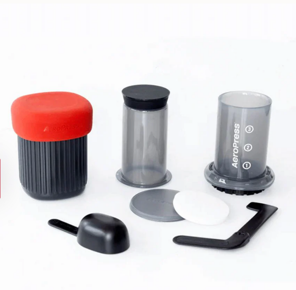 CAFETERA DE VIAJE AEROPRESS GO BF